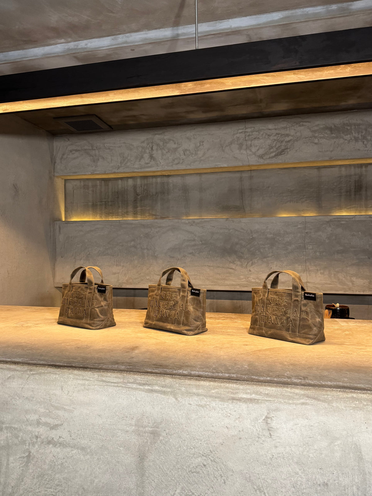 NOMAD S – KHAKI